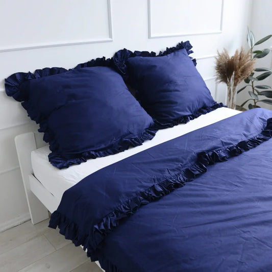 Pościel bawełniana z falbanką - granatowa