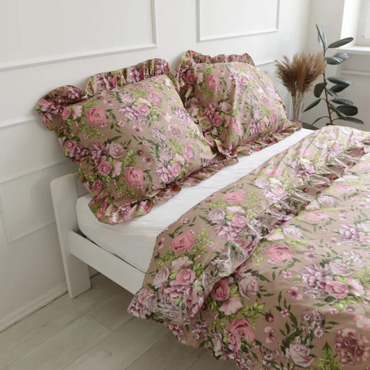 Pościel bawełniana z falbanką - różowe kwiaty